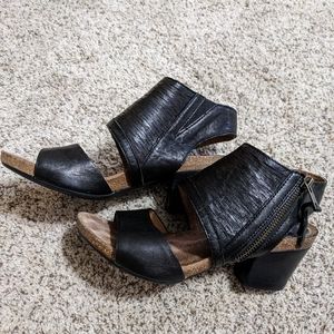 Sofft Black Leather Summer Heels Size 6.5